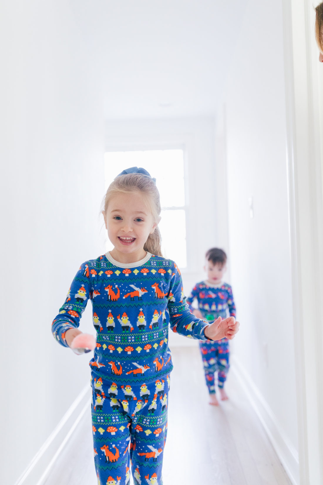 Eva Amurri Martino's children Major and Marlowe wears printed pajamas while entertaining themself at home