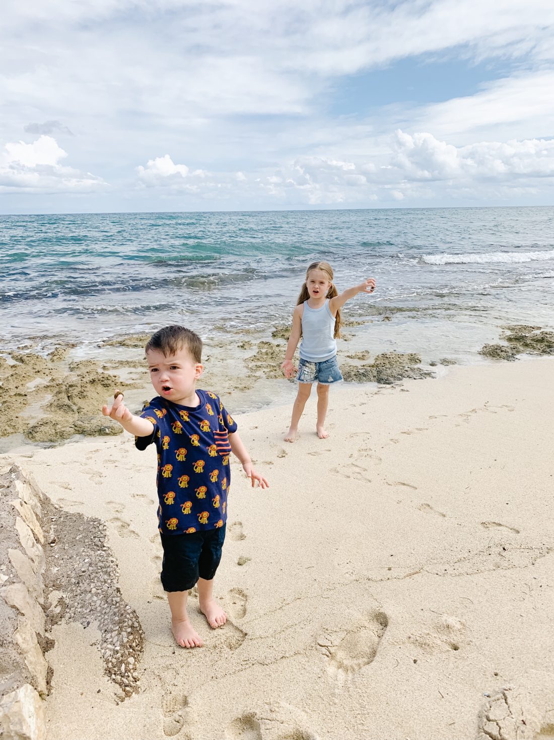 Eva Amurri Martino's kids Marlowe and Major enjoy a family trip to Jamaica