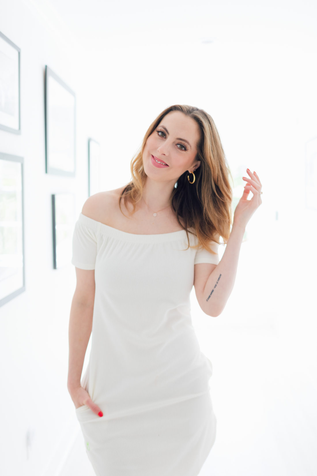 Eva Amurri Martino wears a little white dress for spring