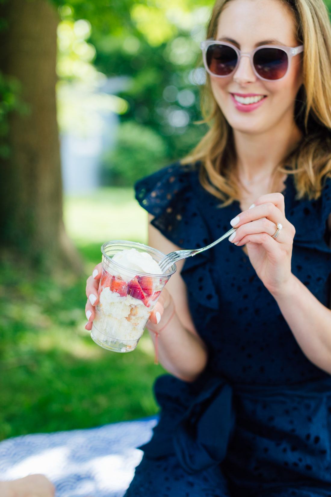 Eva Amurri Martino eats a strawberry dessert